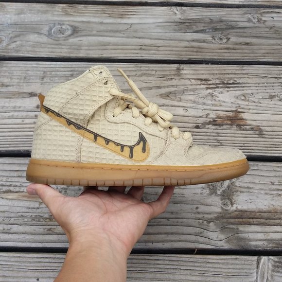 Nike Other - Women Size 10 / Size 8.5 Men Nike SB Skateboarding Dunk High Premium Hemp Waffle